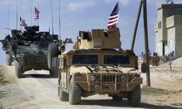 Американски конвој со 45 оклопни возила влезе во Сирија