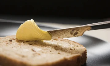 АХВ: Запленети вкупно 4,5 тони путер со поминат рок, утре ќе се уништи на „Дрисла“