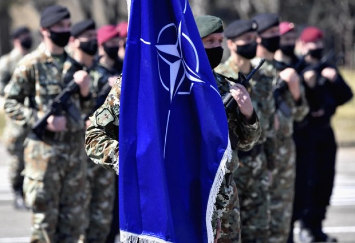 НАТО загрижен за руските активности на украинската граница