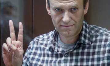 Известија: Навални во болница поради можна респираторна болест