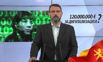 Стоилковски: Дали дигитализацијата на учебниците ќе чини 120 милиони евра