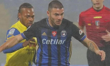 Во Италија, фудбалер суспендиран десет натпревари поради расизам