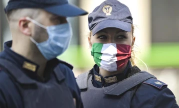 Италија го укинува карантинот за патници од ЕУ, Велика Британија и Израел