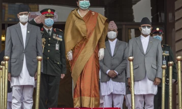 Претседателката на Непал го распушти Парламентот и најави нови избори во ноември