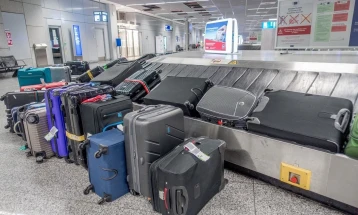 Блокиран аеродромот во Лисабон поради штрајк на носачите на багаж