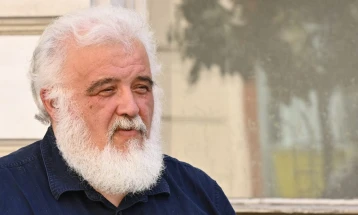 Нејасно предупредување од директорот на словенечкиот Институт за јавно здравје