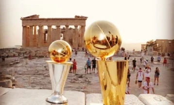 Шампионскиот трофеј од НБА пристигна во Акропол