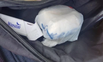 Пронајдени и одземени над 100 грама кокаин и хашиш во возило со тетовски ознаки
