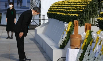 Јапонија одбележува 76 - годишнина од нападот врз Хирошима