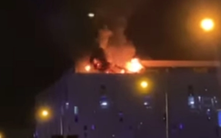 Пожар во ресторанот „Рагуза“ на покривот од катната гаража спроти управната зграда на „Макпетрол“