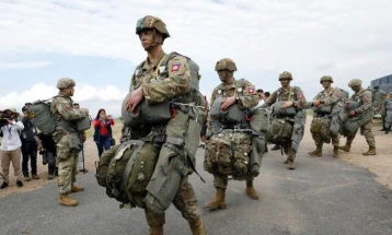 САД распоредуваат војници на аеродромот во Кабул за евакуација на дел од дипломатите