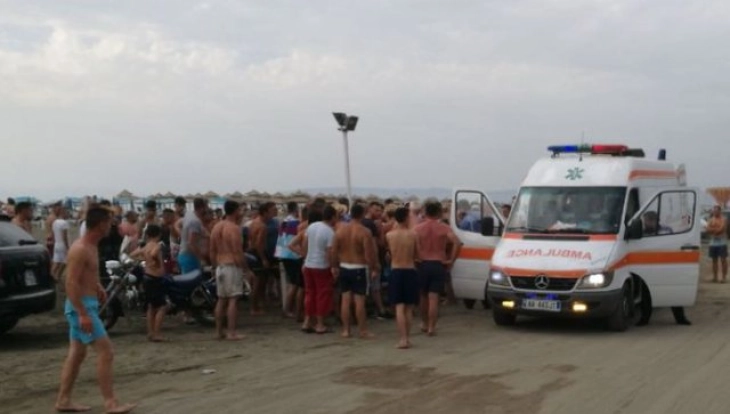 Двајца македонски туристи се удавија кај Драч (ДПЛ)