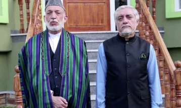 Карзај и Абдула во домашен притвор во Кабул