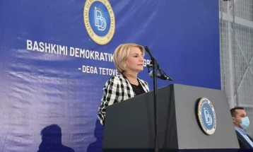 Tеута Арифи и официјално кандидат за градоначалник на Тетово