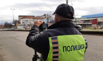 На автопатот Куманово-Скопје-Велес санкционирани 116 возачи поради брзо возење