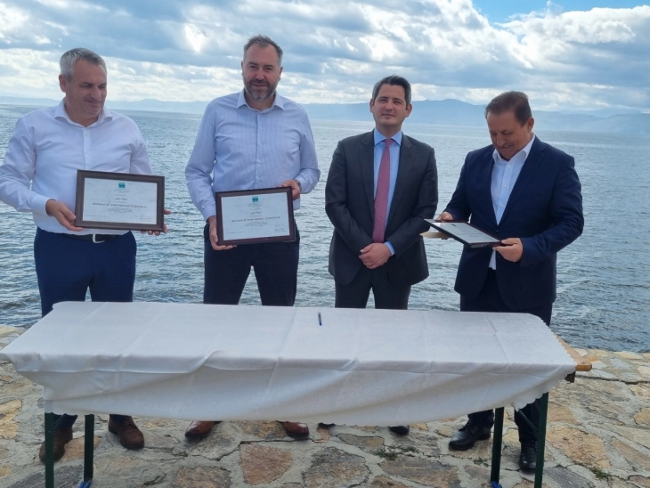 Заштитата на Охридското Езеро можна само со заедничко и координирано делување на властите на сите нивоа и граѓанските организации