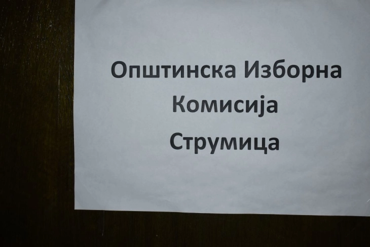 Во шесте општини во струмичко и радовишко пријавени се за гласање 1.348 болни и изнемоштени лица