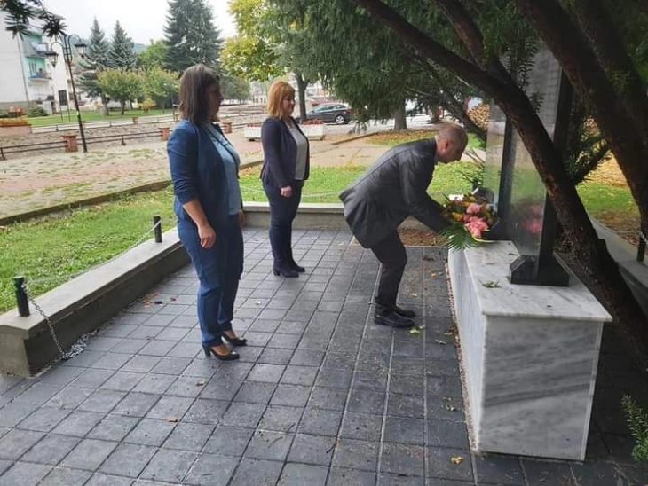 Во Берово организирана пригодна свеченост по повод Денот на народното востание