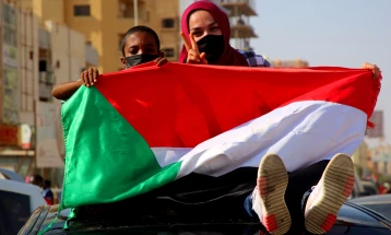Фелтман: САД се загрижени за ситуацијата во Судан
