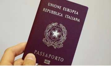Над 200 илјади албански граѓани добиле италијанско државјанство