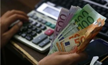 Новата влада на Чешка нема да го воведе еврото