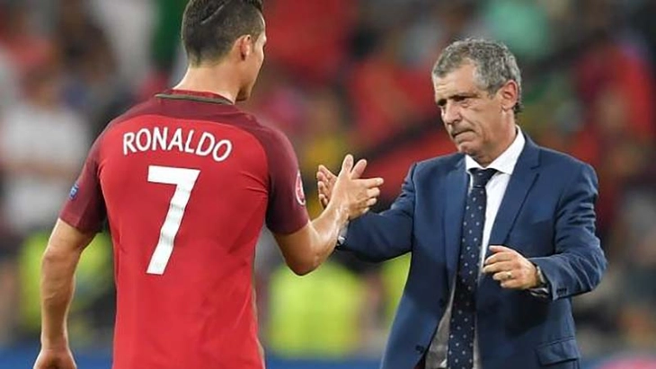 Сантош останува на селекторското место во Португалија, ќе го подготви тимот во баражот