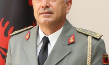 Началникот на ГШ на Вооружените сили на Албанија во посета на ГШ на АРМ и Министерство за одбрана
