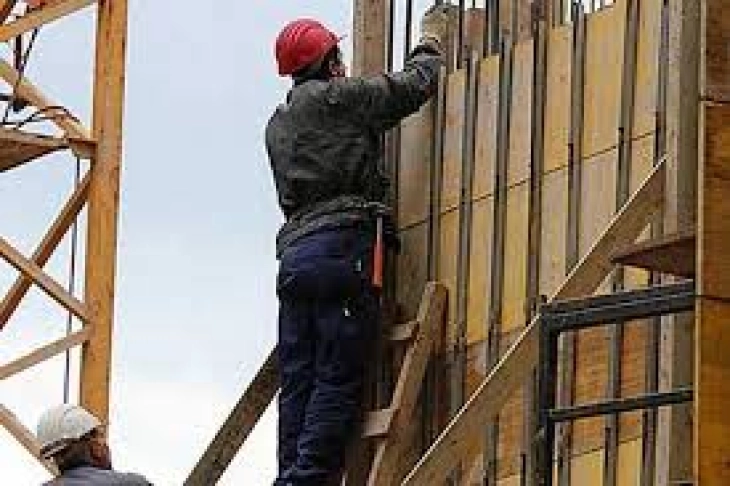 Градежништвото чека антикризни мерки, недвижностите атрактивни и во ковид пандемија