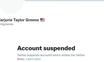 Твитер трајно го суспендираше налогот на републиканката Грин