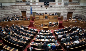 Вечерва во грчкиот Парламент гласањето за недоверба на Владата