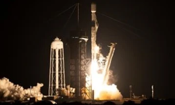 „Спејс-Икс“ постави американски шпионски сателит во земјината орбита