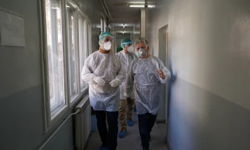 Сали го посети инфективното одделение во Клиничката болница во Тетово