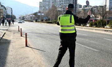 Санкционирани 70 возачи поради непропуштање пешаци на пешачки премин во Скопје