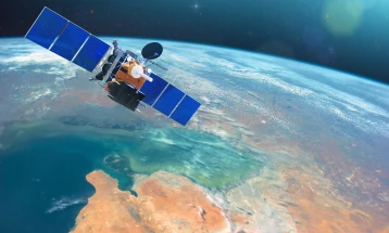 Околу 40 оштетени сателити навлегуваат во орбитата на Земјата