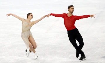 ЗОИ: Француските танцувачи на мраз Пападакис и Сизерон поставија светски рекорд