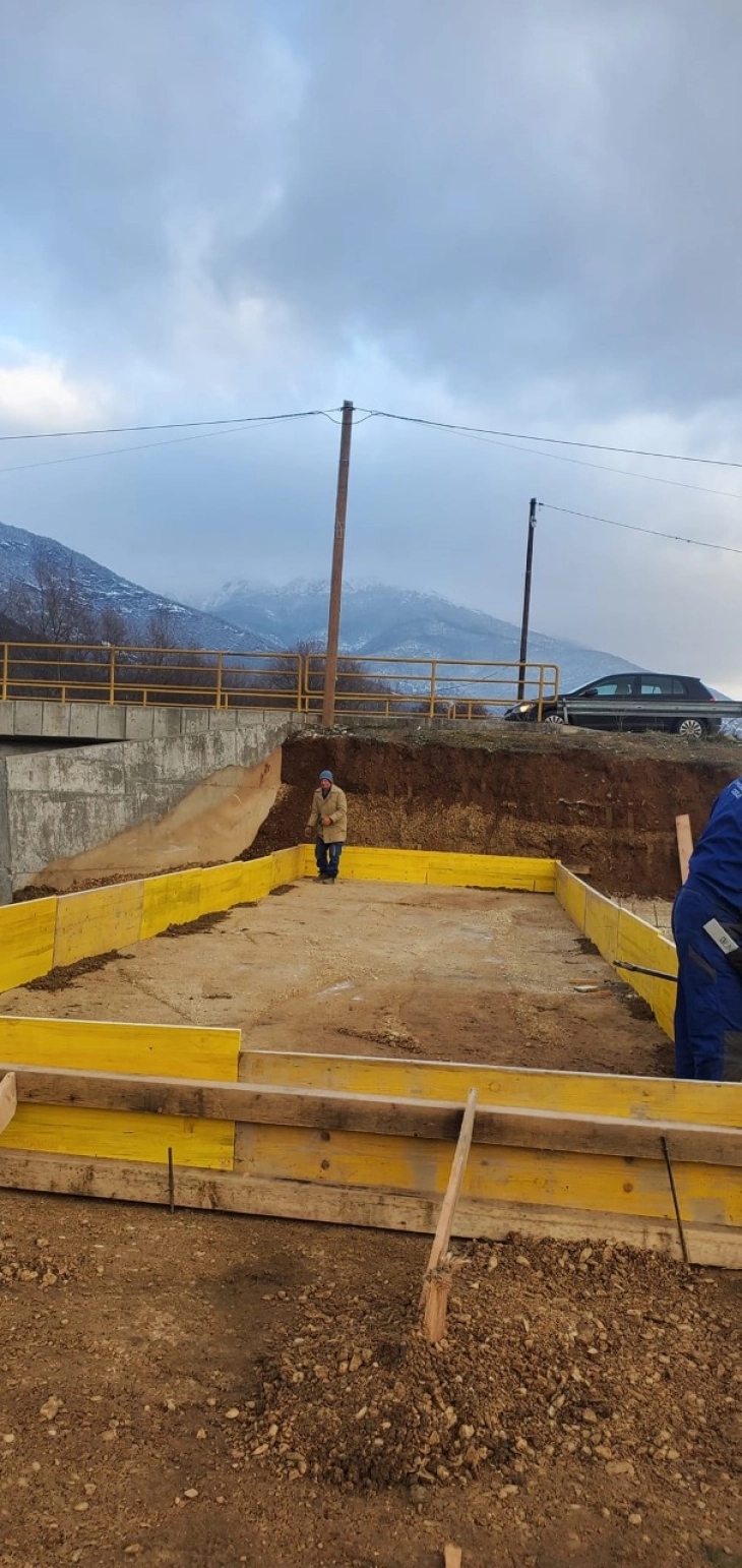 Пречистителната станица за отпадни фекални води во Пласница ќе биде готова до крајот на месецов