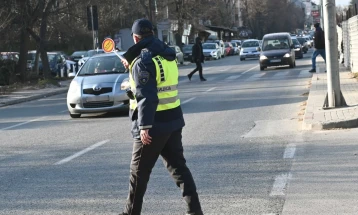 Изречени 254 санкции за брзо возење