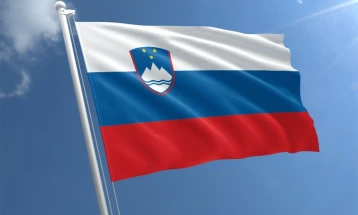 Словенија го затвори воздушниот простор за руски авиони