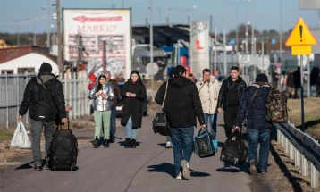 Семејството со новороденче на пат да ја напушти Украина, во Харков нема веќе пријавени наши државјани