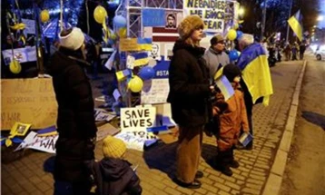 Украинските дипломати од Москва стигнаа во Летонија