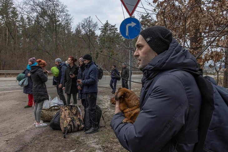 За два дена од Киев и Суми се евакуирани 80.000 луѓе