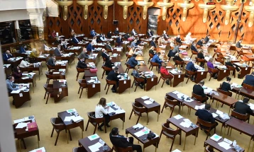 Собранието ги донесе измените на законите за ДДВ и за акцизите