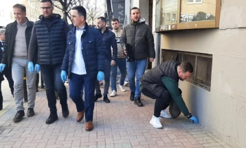 Екоакција во Тетово, градоначалникот со адиминистрацијата собираа отпадоци