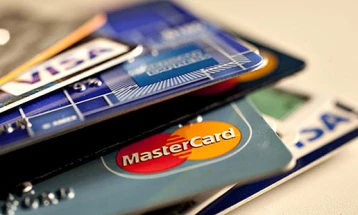 НБ: Раст на бројот и вредноста на плаќања со платежни картички