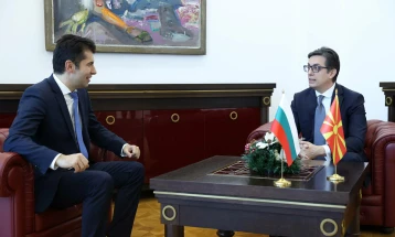 Пендаровски: На Петков треба да му се верува за руските агенти