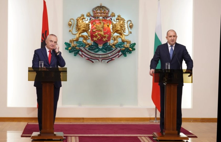 Радев: Бугарија силно го поддржува почетокот на преговарачкиот процес за членство на Албанија во ЕУ