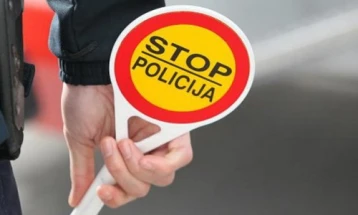 На територија на СВР Тетово казнети 43 возачи за непропуштање пешаци