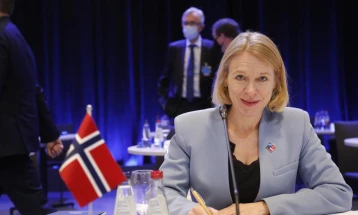 Норвешка протерува тројца руски дипломати
