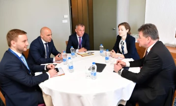 Ковачевски - Лајчак: Итни преговори со Северна Македонија мора да се приоритет