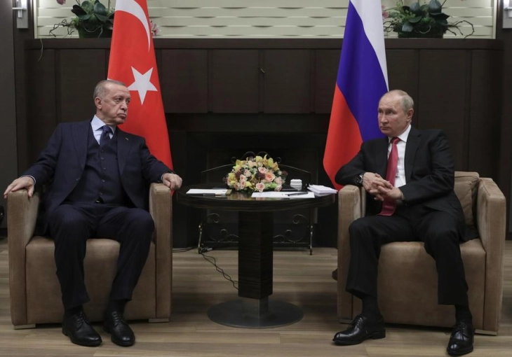 Песков го потврди утрешниот разговор меѓу Ердоган и Путин